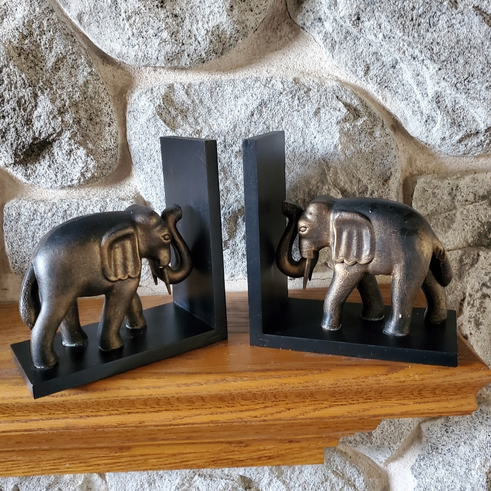 Elephant Bookends by Bellaa - Picture 13 of 14